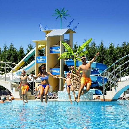Honey Paradise Glamping Resort Dobova Esterno foto