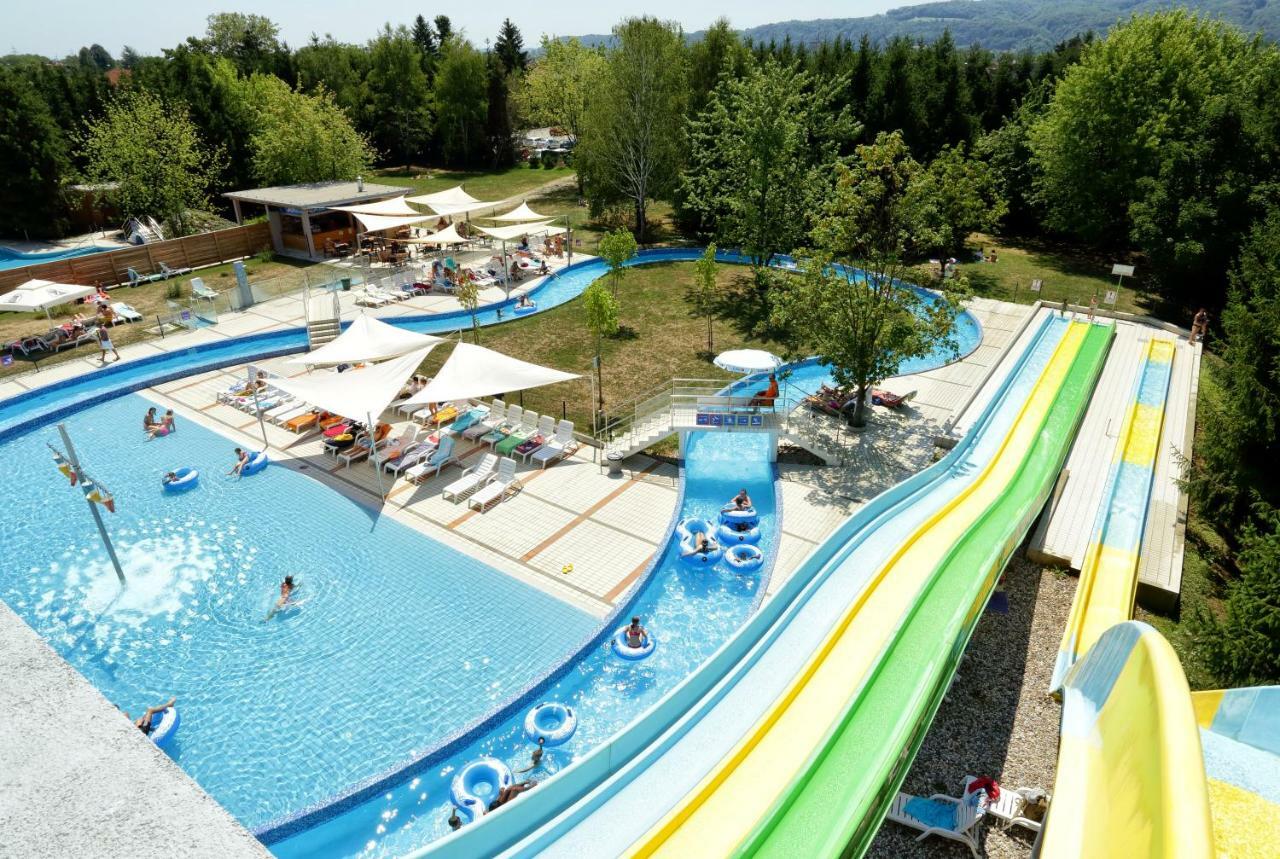 Honey Paradise Glamping Resort Dobova Esterno foto